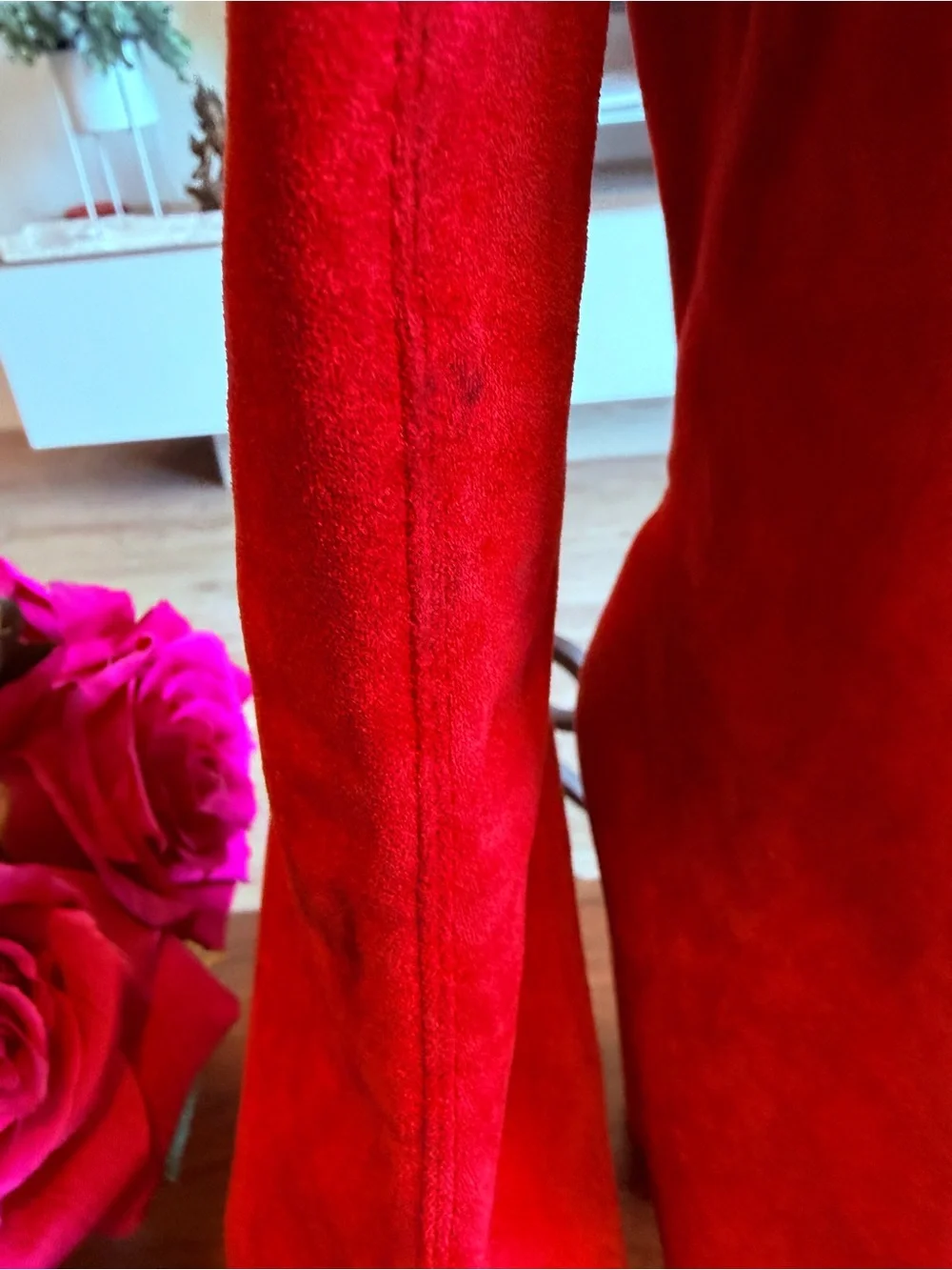 N/A bold red